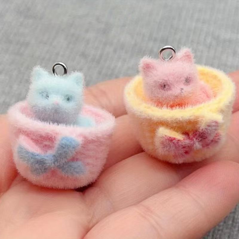 4pcs 3D plush resin cat pendan - Event Party ulasan dan harga